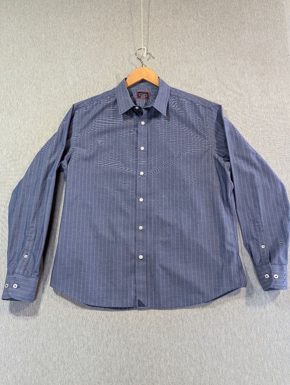UNTUCKit Free Gifford Button Dress Shirt Men's Large Navy Blue Relaxed Fit